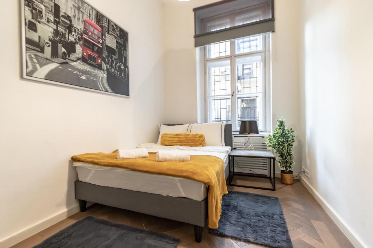 Friendly Home In The Center With 2Bedrooms Budapest Eksteriør billede