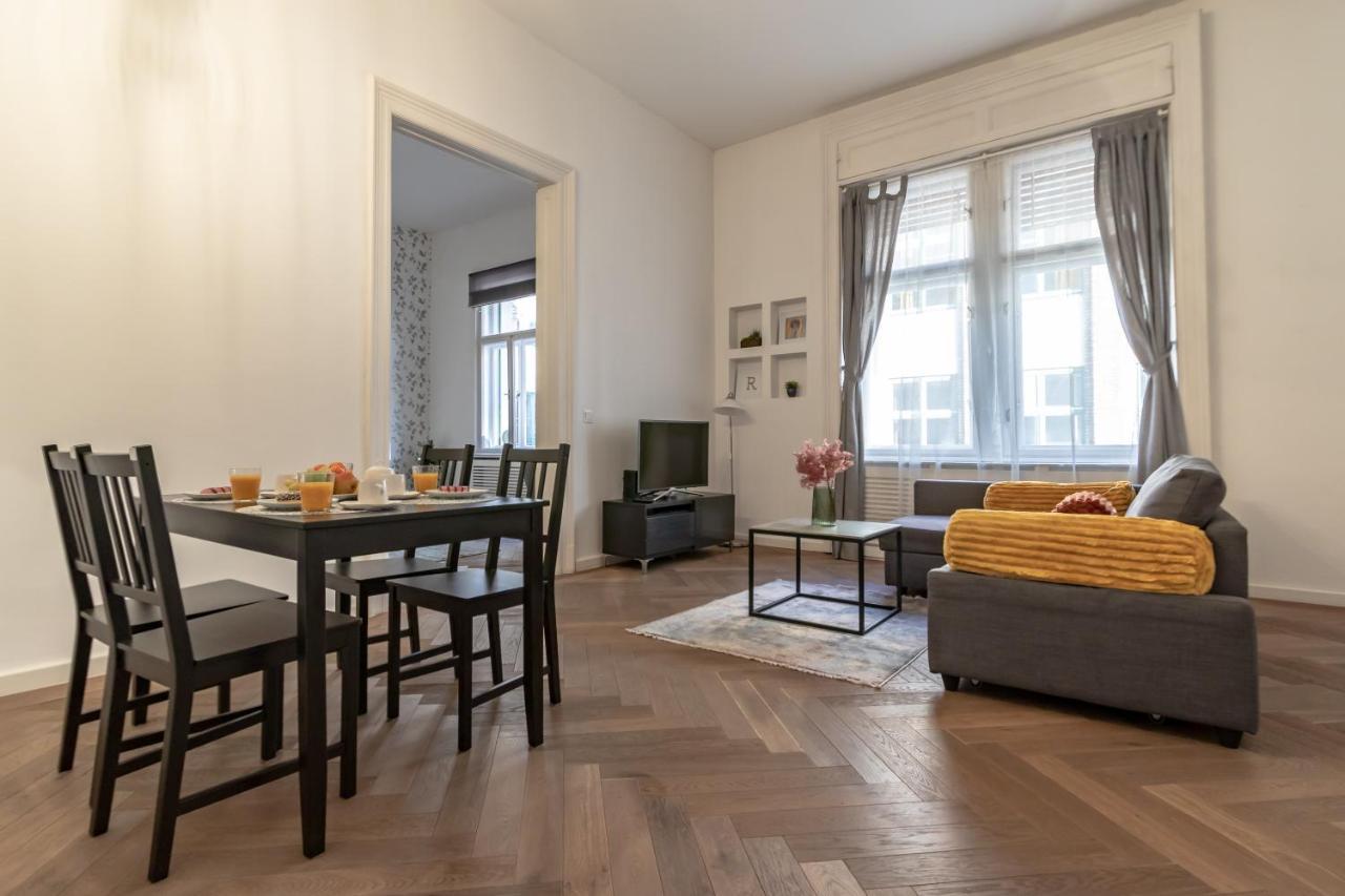 Friendly Home In The Center With 2Bedrooms Budapest Eksteriør billede